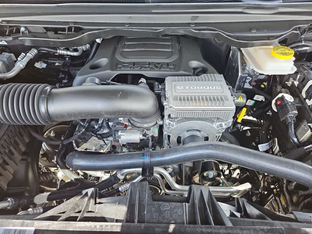 Thumbnail: 2026 RAM 1500 - 15