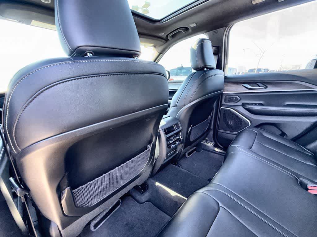 Thumbnail: 2026 Jeep Grand Cherokee - 12