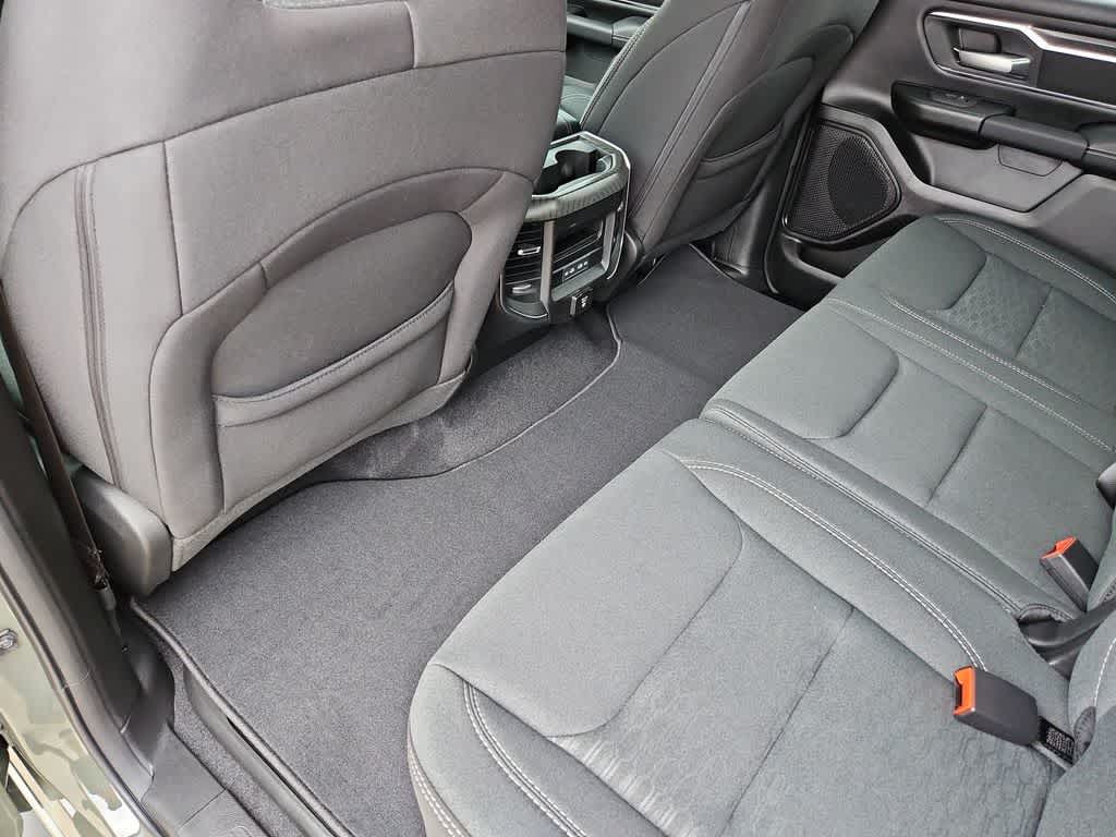 Thumbnail: 2026 RAM 1500 - 19