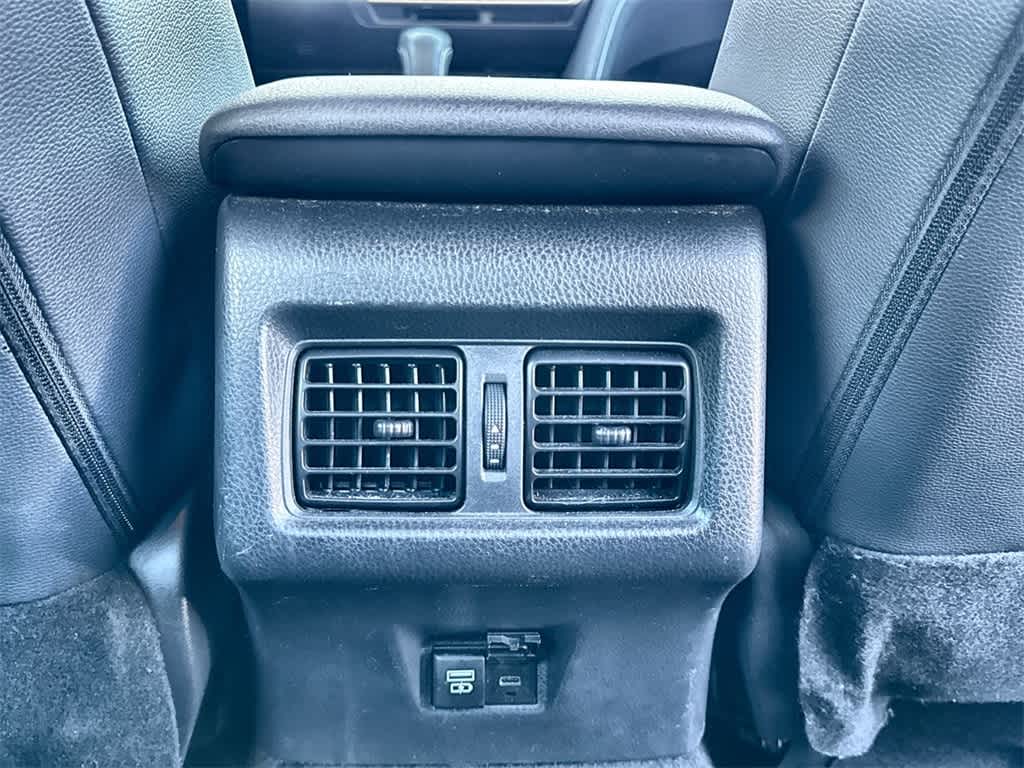 Thumbnail: 2025 Toyota Camry - 21