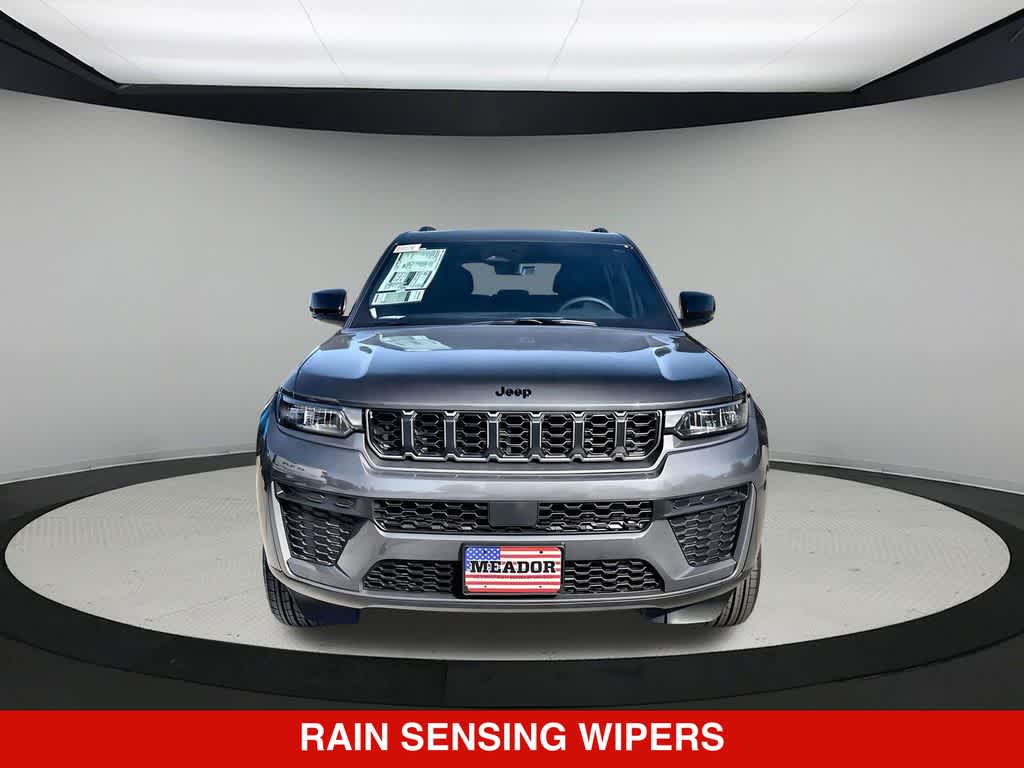 Thumbnail: 2026 Jeep Grand Cherokee - 7