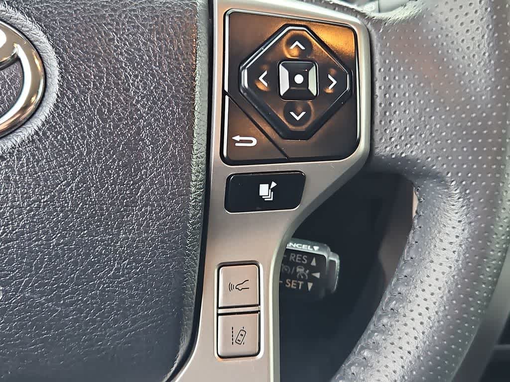 Thumbnail: 2024 Toyota 4Runner - 25