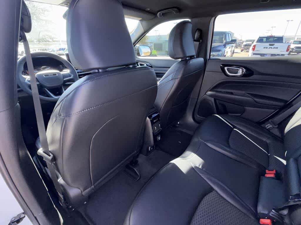 Thumbnail: 2026 Jeep Compass - 13