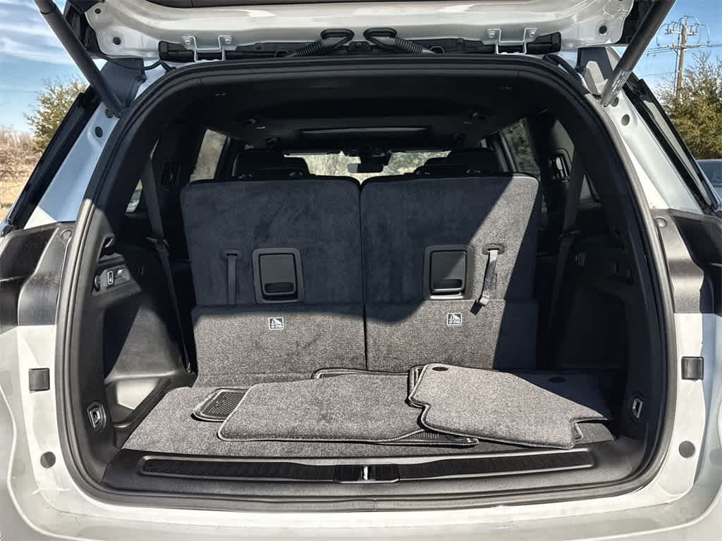 Thumbnail: 2025 Jeep Grand Cherokee L - 23