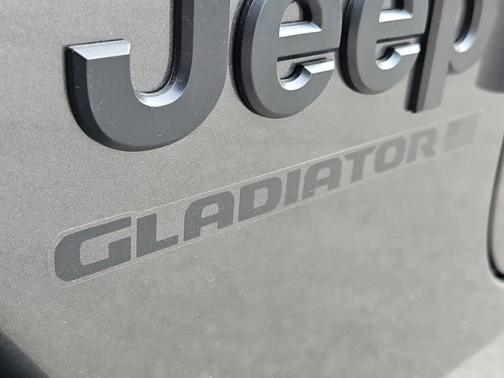 Thumbnail: 2026 Jeep Gladiator - 13