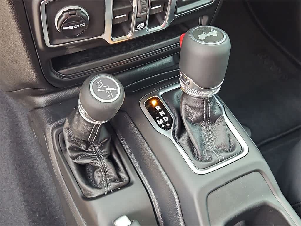 Thumbnail: 2026 Jeep Wrangler - 32