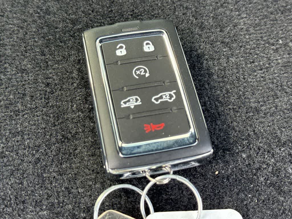 Thumbnail: 2025 Jeep Wagoneer - 26