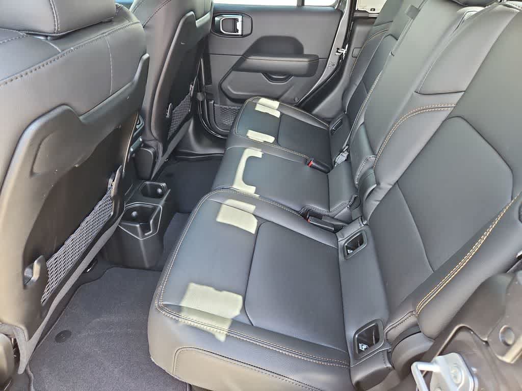 Thumbnail: 2026 Jeep Gladiator - 20