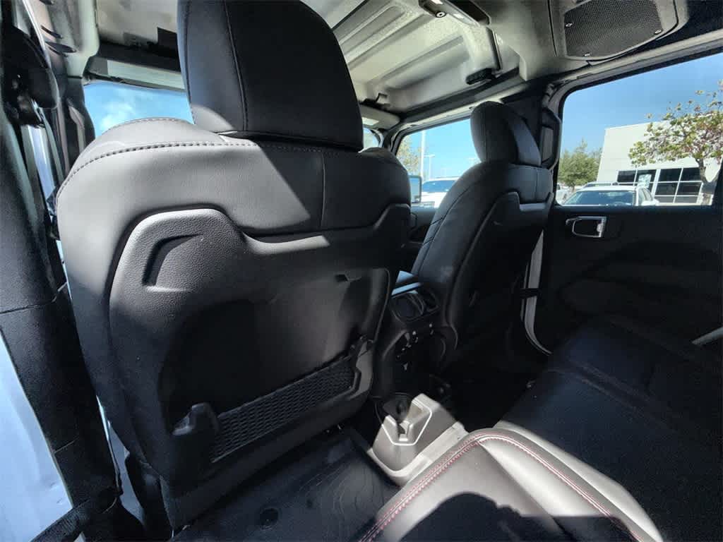 Thumbnail: 2025 Jeep Gladiator - 12