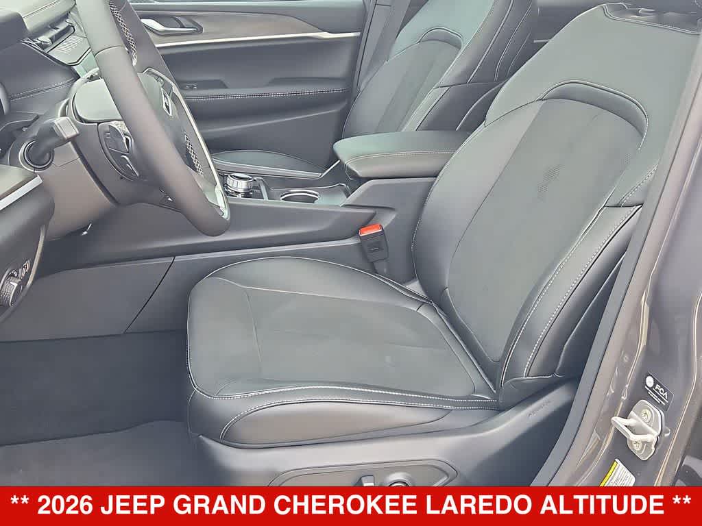 Thumbnail: 2026 Jeep Grand Cherokee - 17