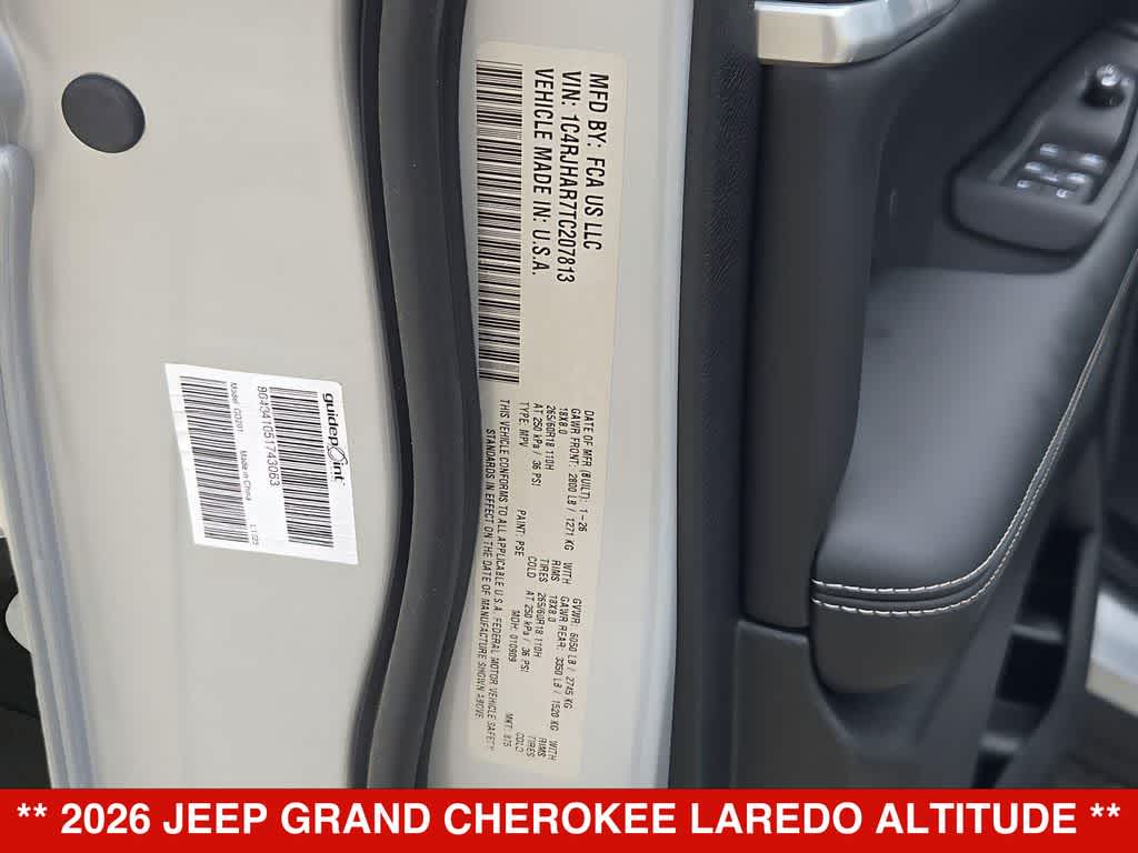 Thumbnail: 2026 Jeep Grand Cherokee - 38