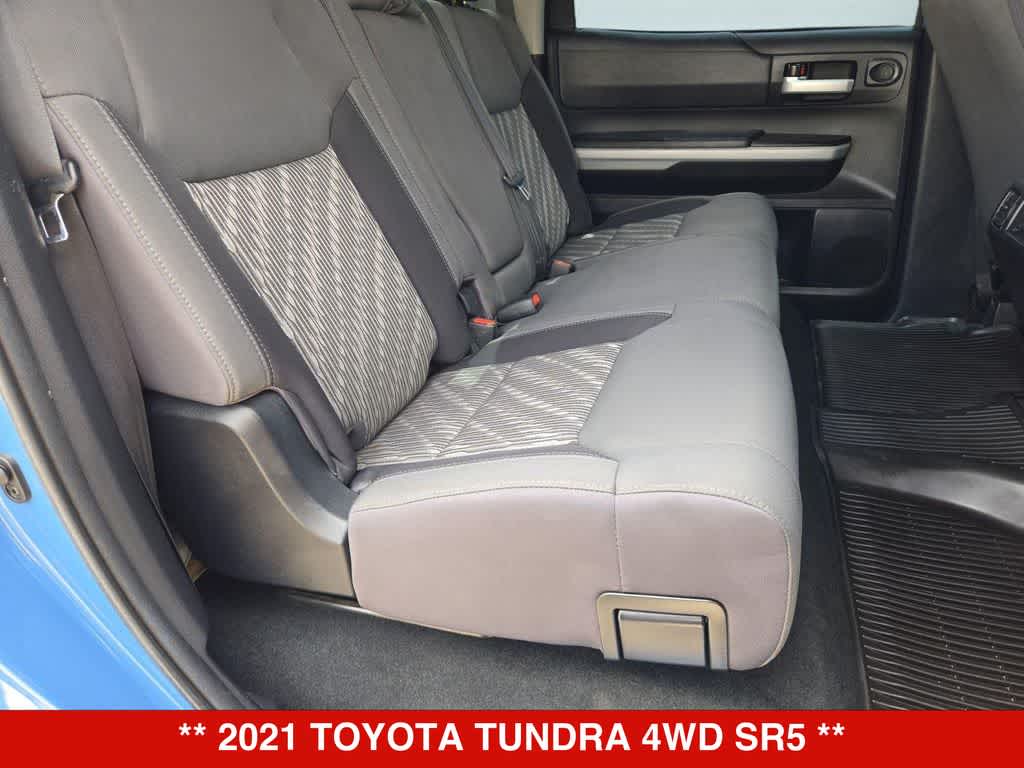 Thumbnail: 2021 Toyota Tundra - 19