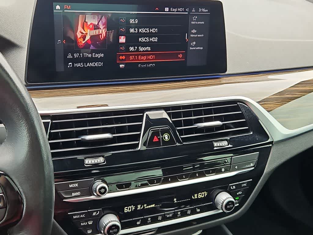 Thumbnail: 2020 BMW 5 Series - 30