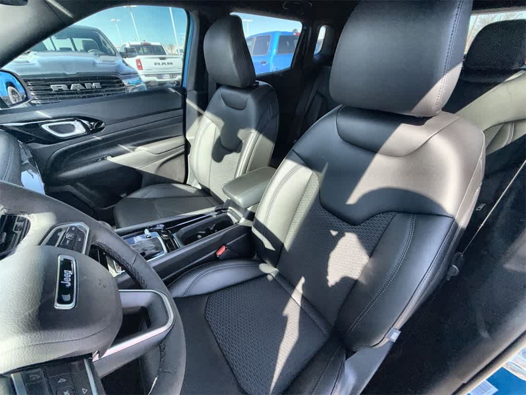 Thumbnail: 2026 Jeep Compass - 12