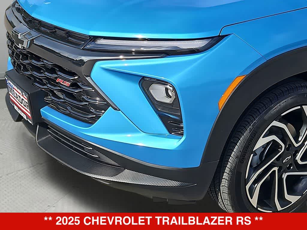 Thumbnail: 2025 Chevrolet TrailBlazer - 11