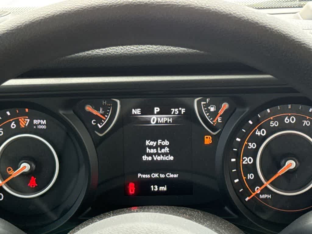 Thumbnail: 2026 Jeep Gladiator - 19