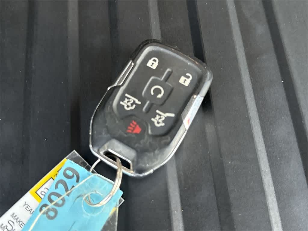 Thumbnail: 2020 Chevrolet Suburban - 17