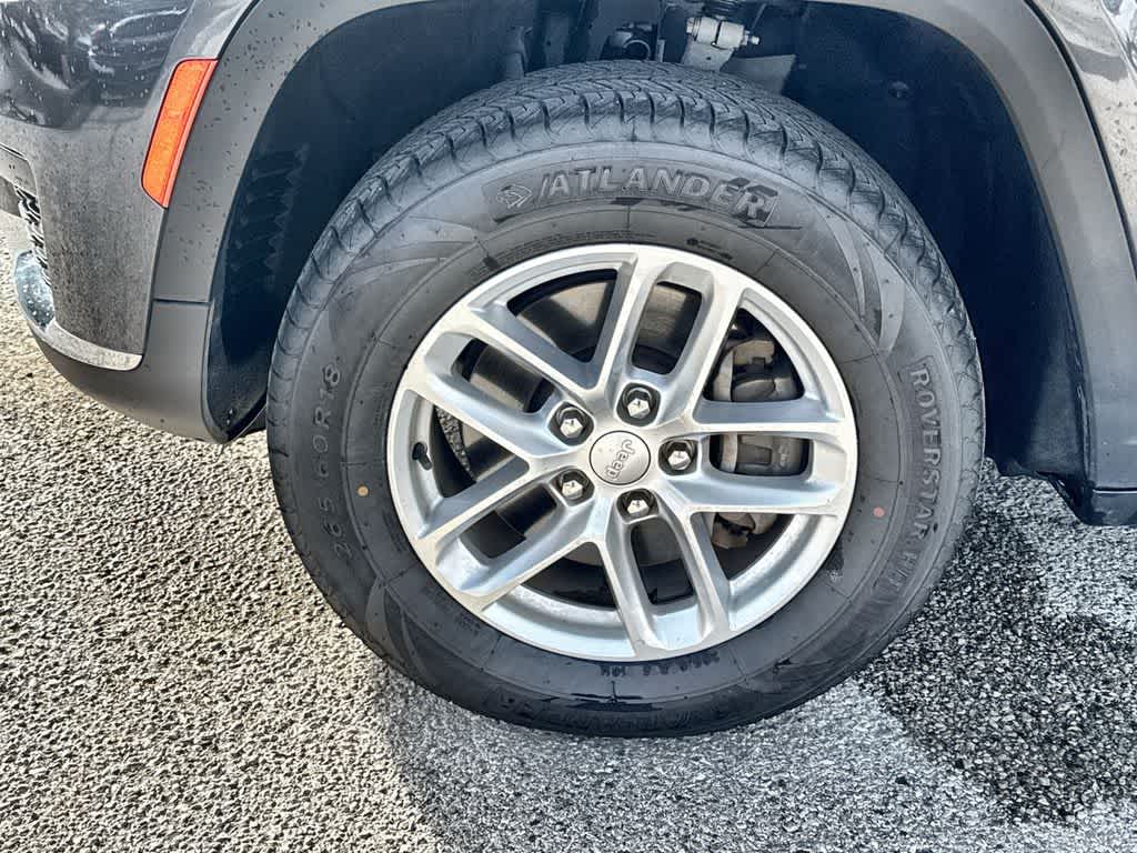 Thumbnail: 2023 Jeep Grand Cherokee L - 10