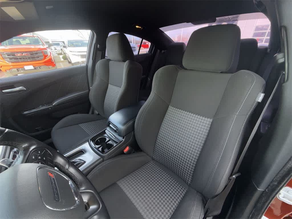 Thumbnail: 2022 Dodge Charger - 11