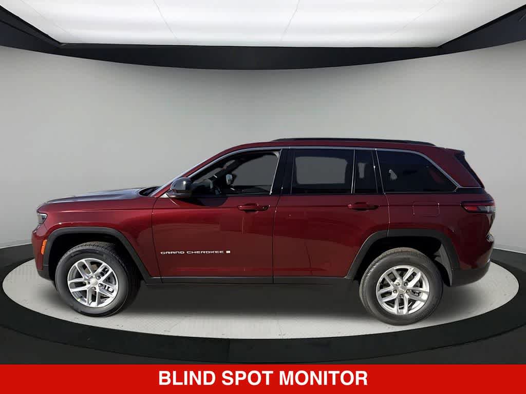 Thumbnail: 2026 Jeep Grand Cherokee - 3