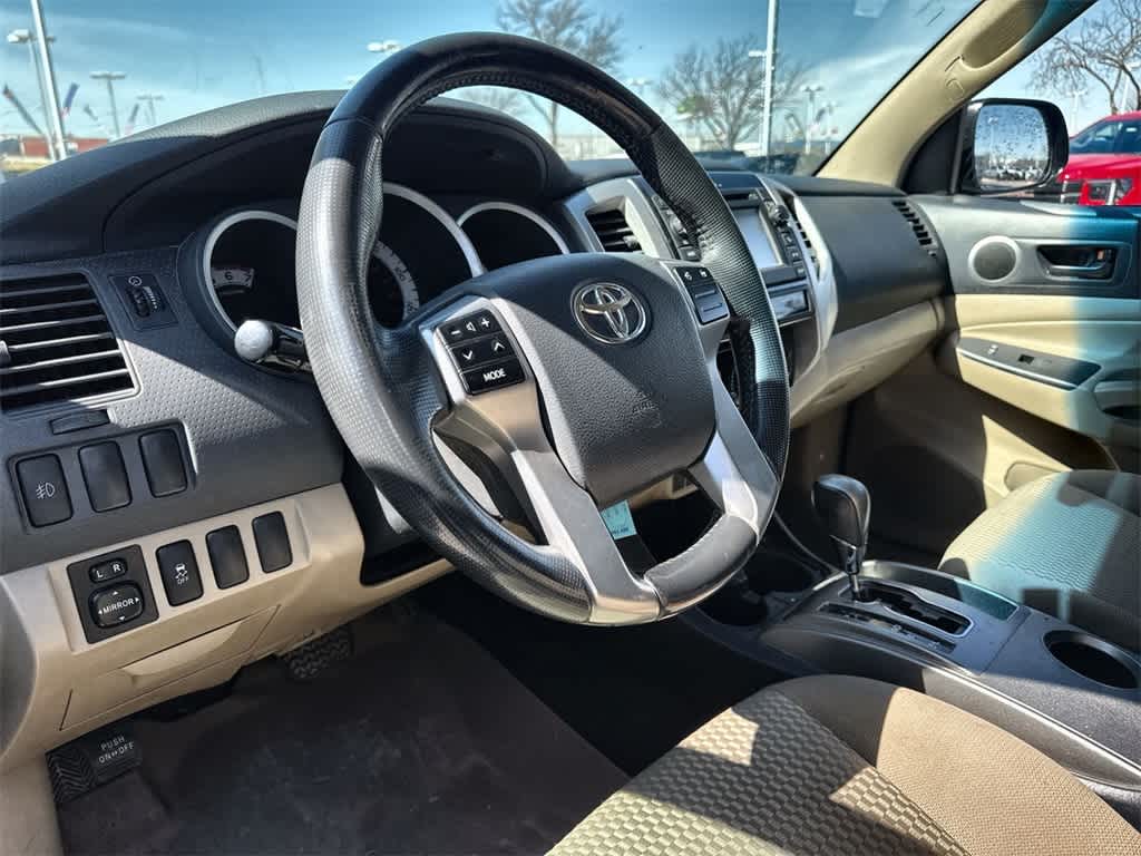 Thumbnail: 2013 Toyota Tacoma - 2