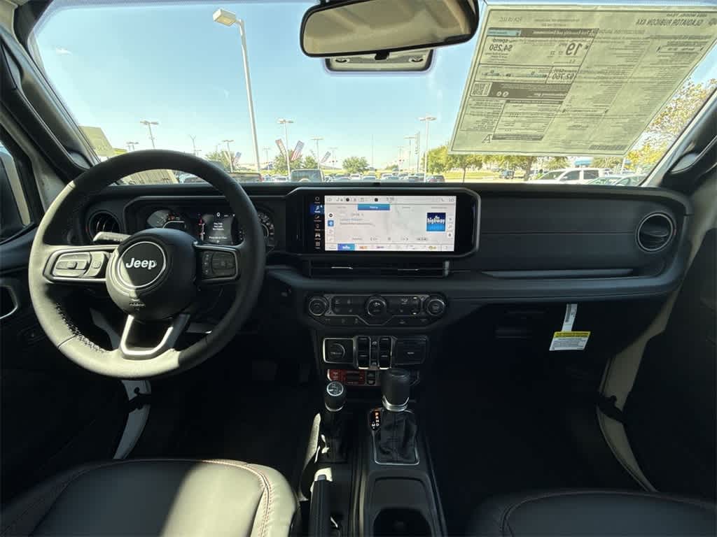 Thumbnail: 2025 Jeep Gladiator - 15