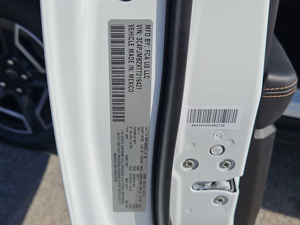 Thumbnail: 2026 Jeep Cherokee - 35