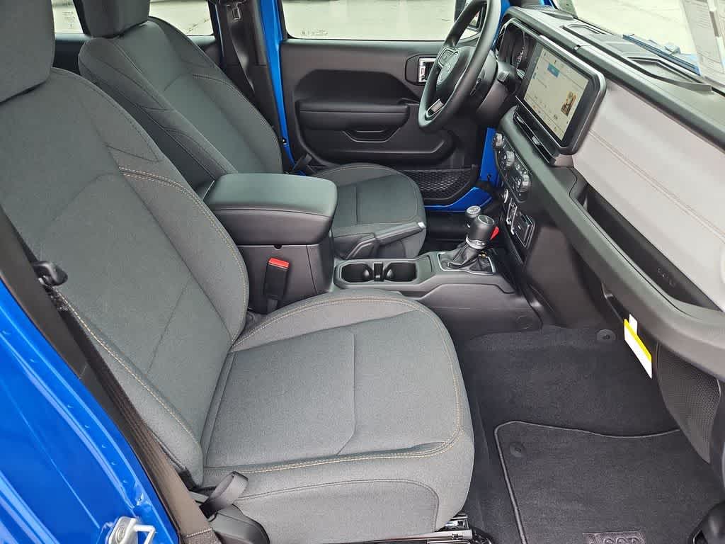 Thumbnail: 2026 Jeep Gladiator - 22