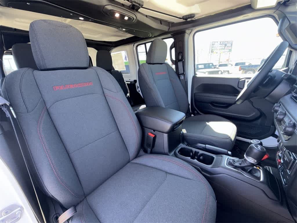 Thumbnail: 2025 Jeep Wrangler - 13