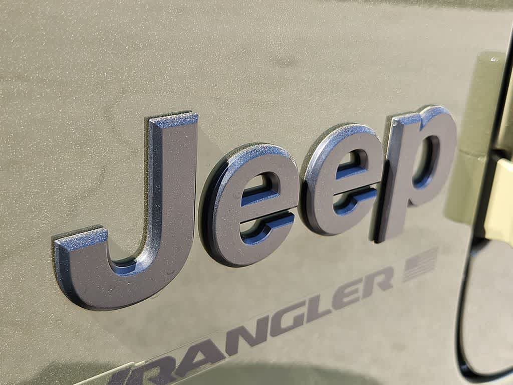 Thumbnail: 2026 Jeep Wrangler - 12