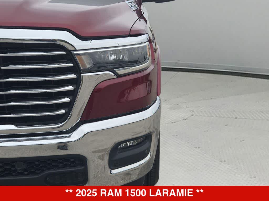 Thumbnail: 2025 RAM 1500 - 10