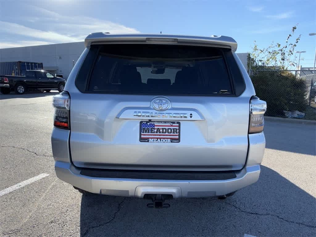 Thumbnail: 2022 Toyota 4Runner - 5