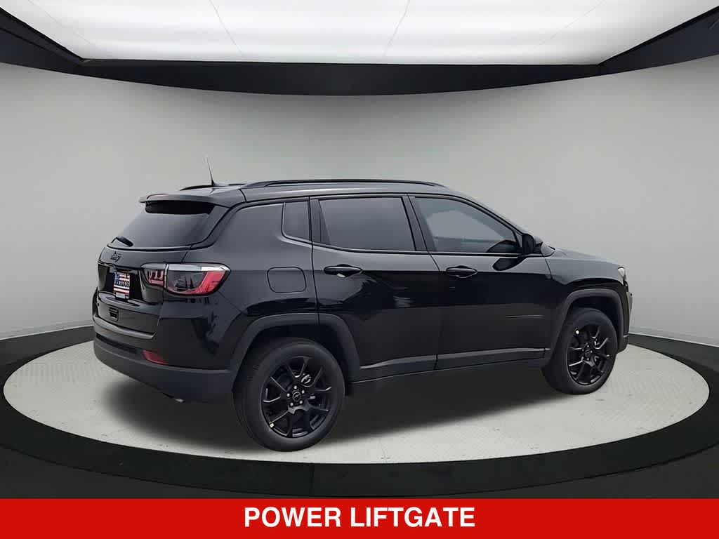 Thumbnail: 2026 Jeep Compass - 8