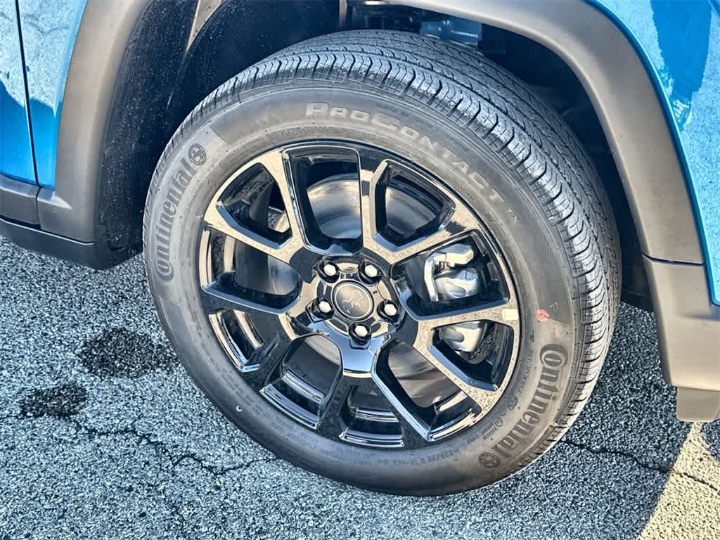 Thumbnail: 2026 Jeep Compass - 9