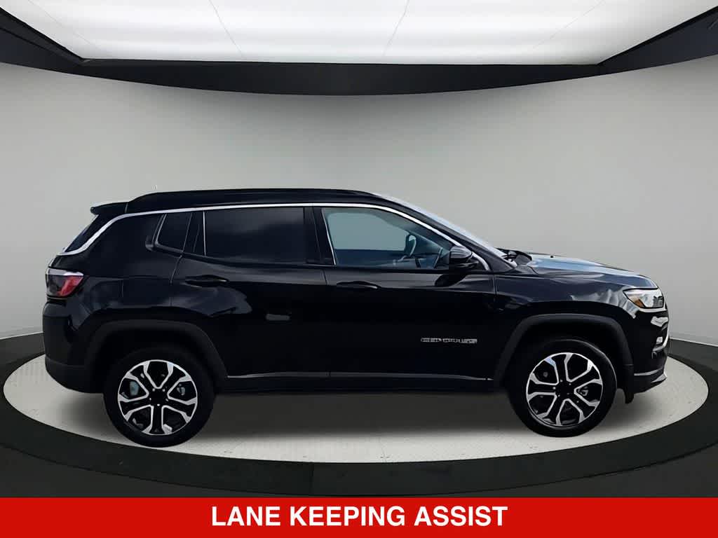 Thumbnail: 2022 Jeep Compass - 9