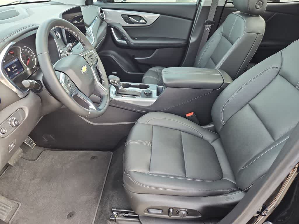 Thumbnail: 2024 Chevrolet Blazer - 17