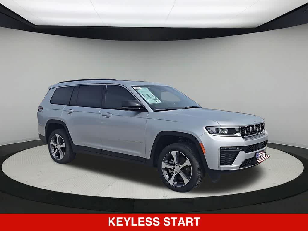 Thumbnail: 2026 Jeep Grand Cherokee L - 2