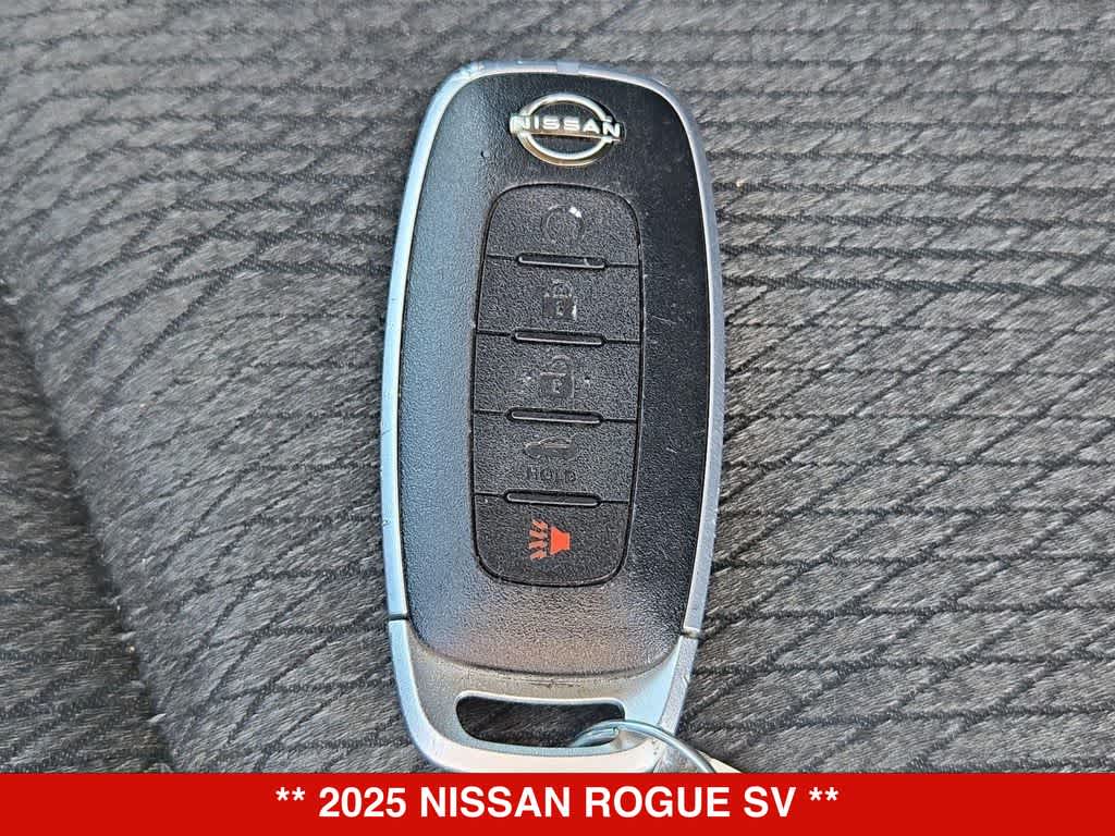 Thumbnail: 2025 Nissan Rogue - 32