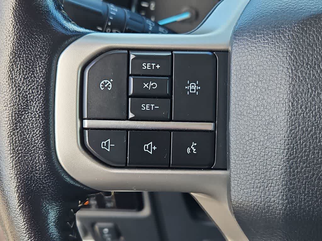 Thumbnail: 2023 Ford Expedition - 24