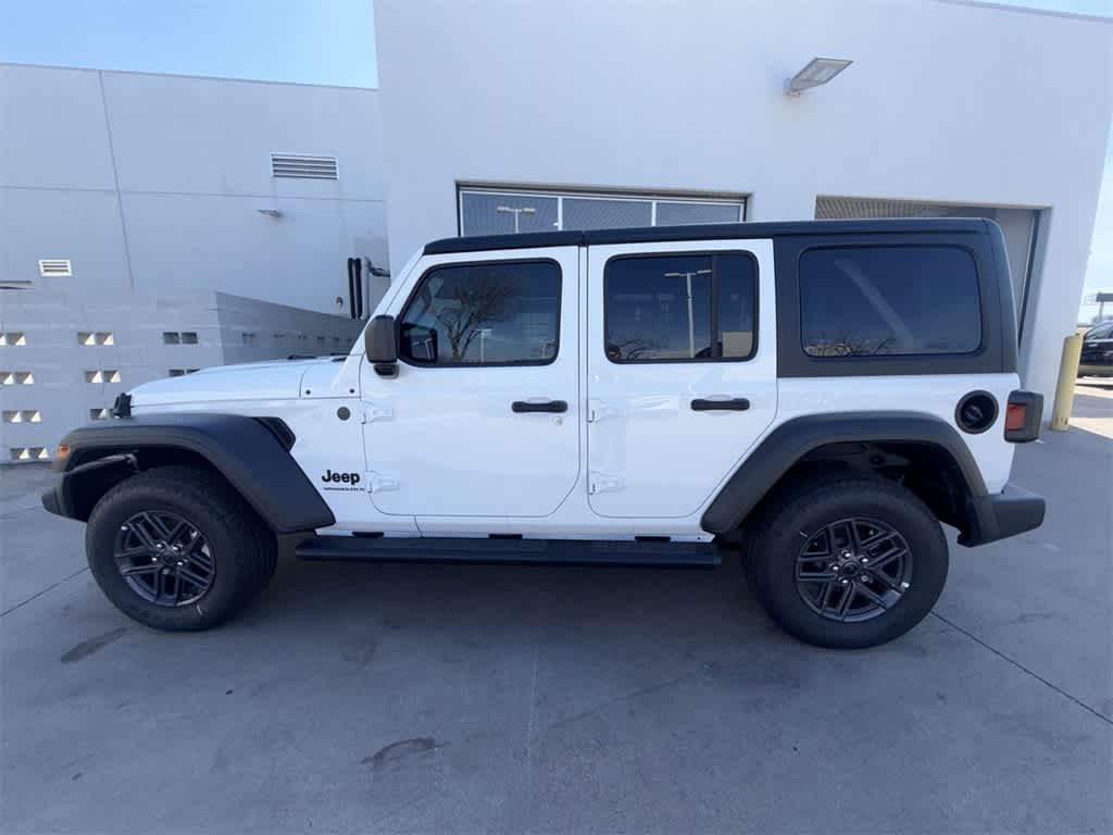 Thumbnail: 2025 Jeep Wrangler - 3