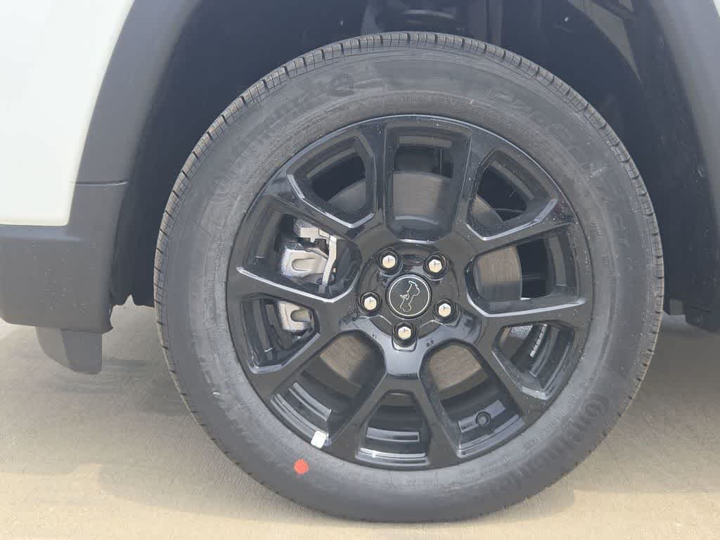 Thumbnail: 2026 Jeep Compass - 15