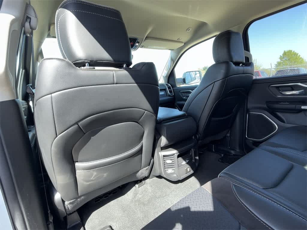 2022 RAM 1500 Laramie 10