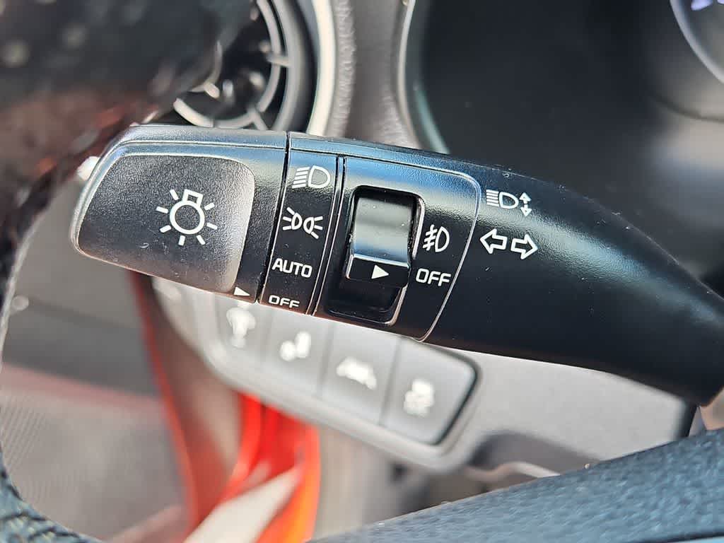 Thumbnail: 2020 Kia Forte - 29