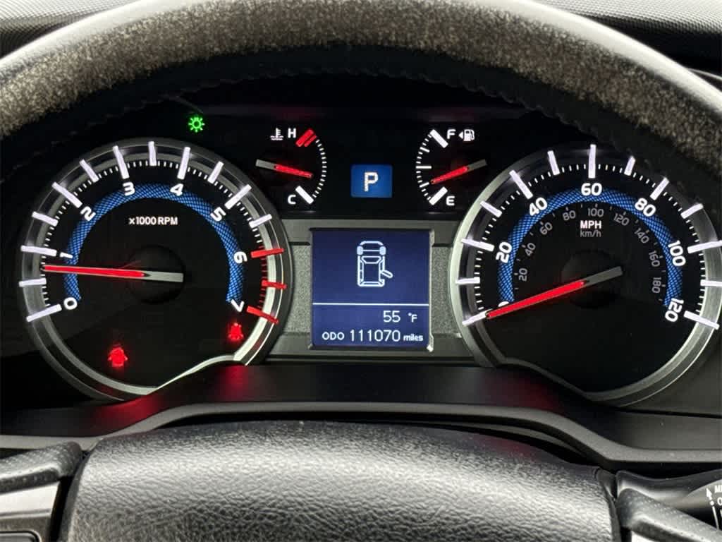 Thumbnail: 2016 Toyota 4Runner - 20