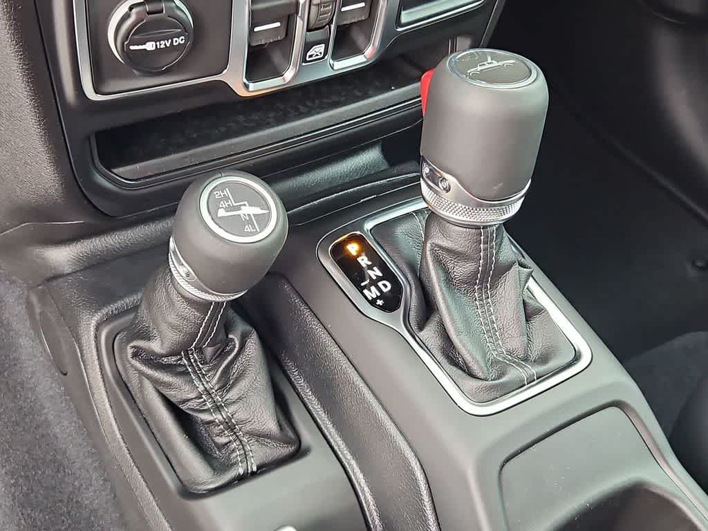 Thumbnail: 2026 Jeep Gladiator - 31