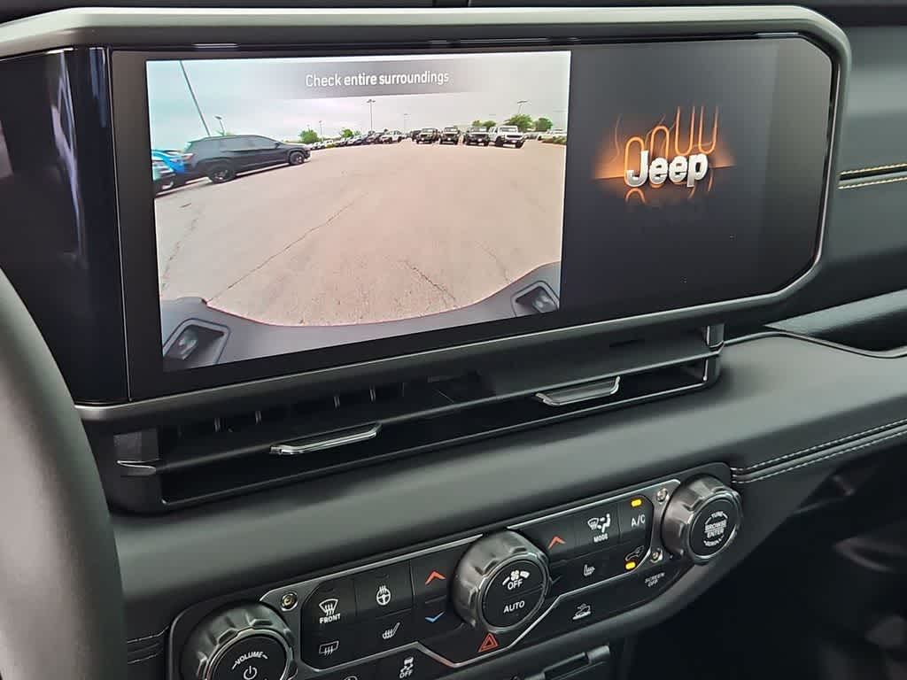 Thumbnail: 2026 Jeep Gladiator - 29