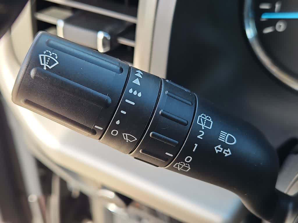 Thumbnail: 2023 Ford Expedition - 27