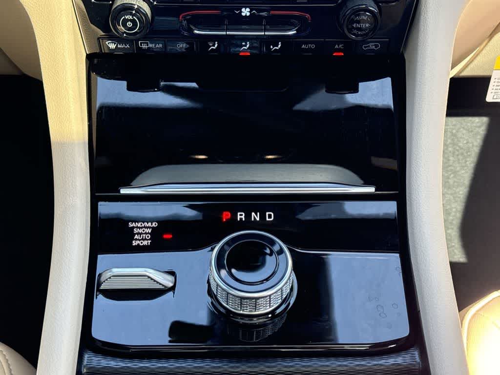 Thumbnail: 2025 Jeep Grand Cherokee - 17