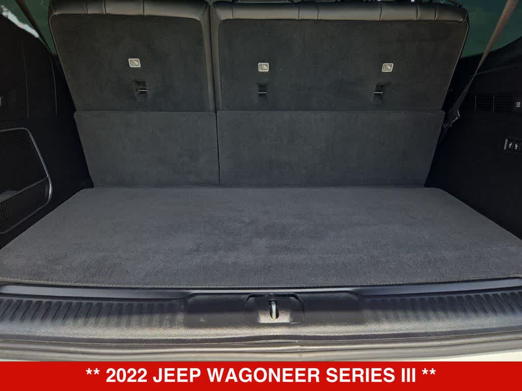 Thumbnail: 2022 Jeep Wagoneer - 33