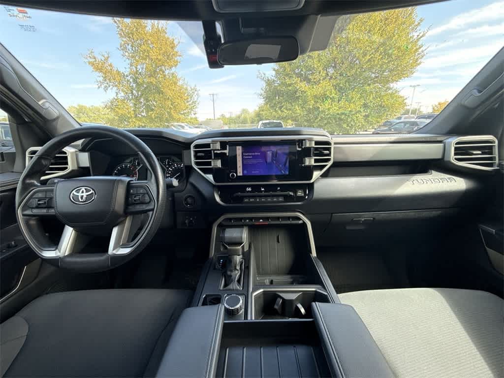 Thumbnail: 2025 Toyota Tundra - 14
